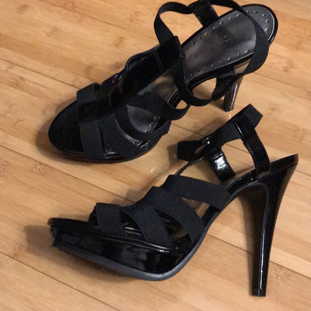 BCBG  Black Patent  & Stretch High heels Sandals